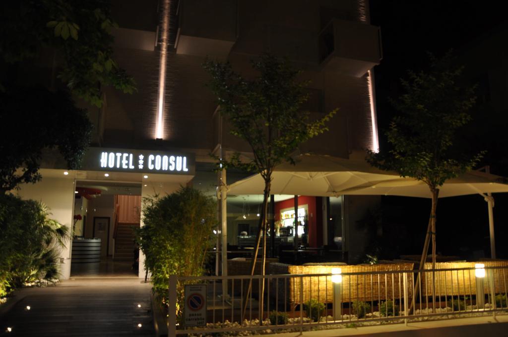 Hotel Consul - Family Hotel Риччоне Экстерьер фото